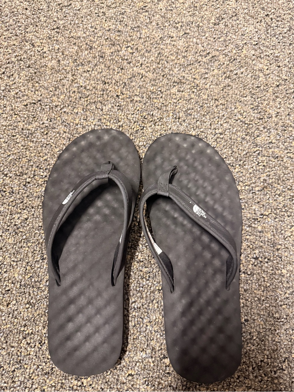 Women’s flip flops